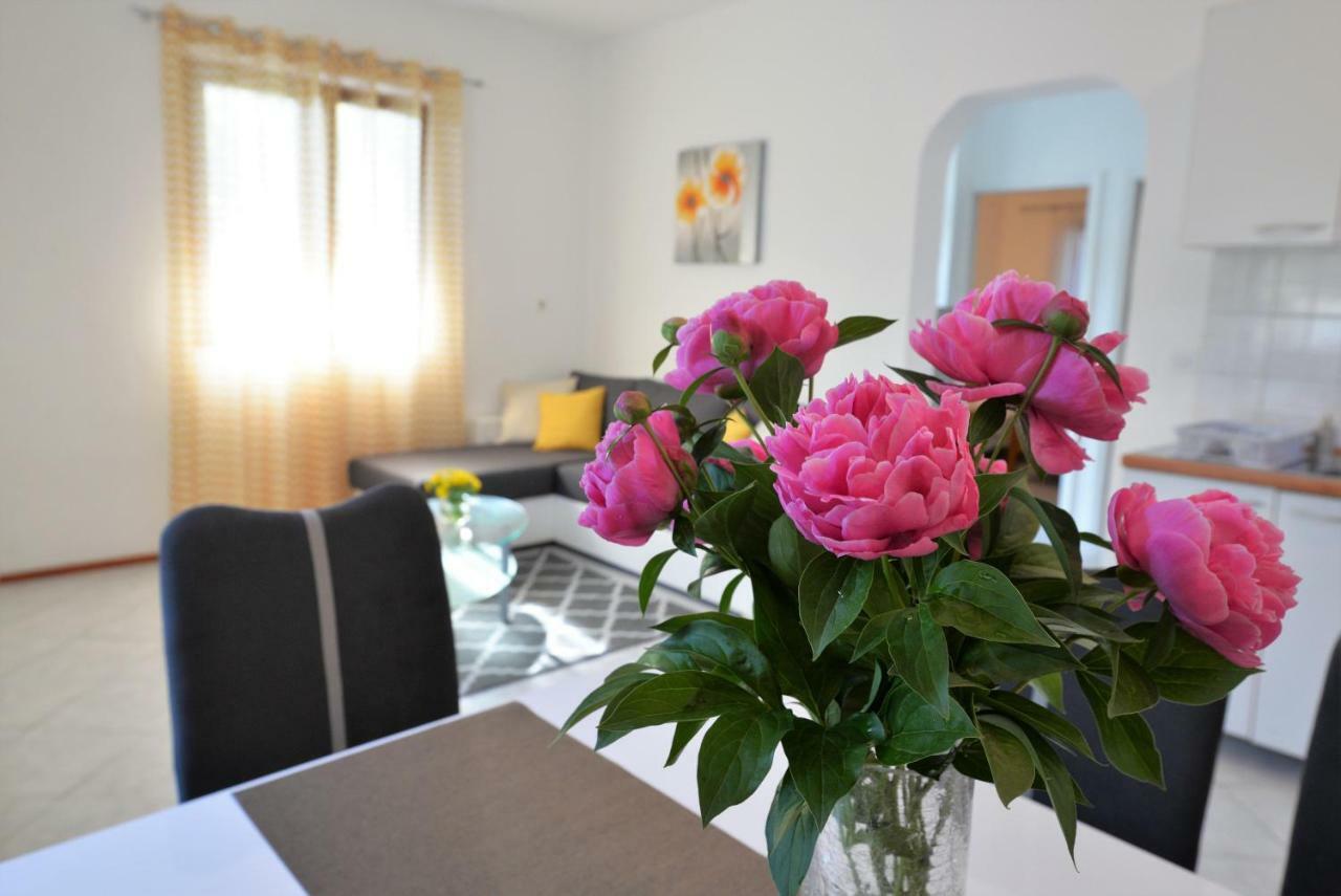 Apartment In Муртер Екстериор снимка