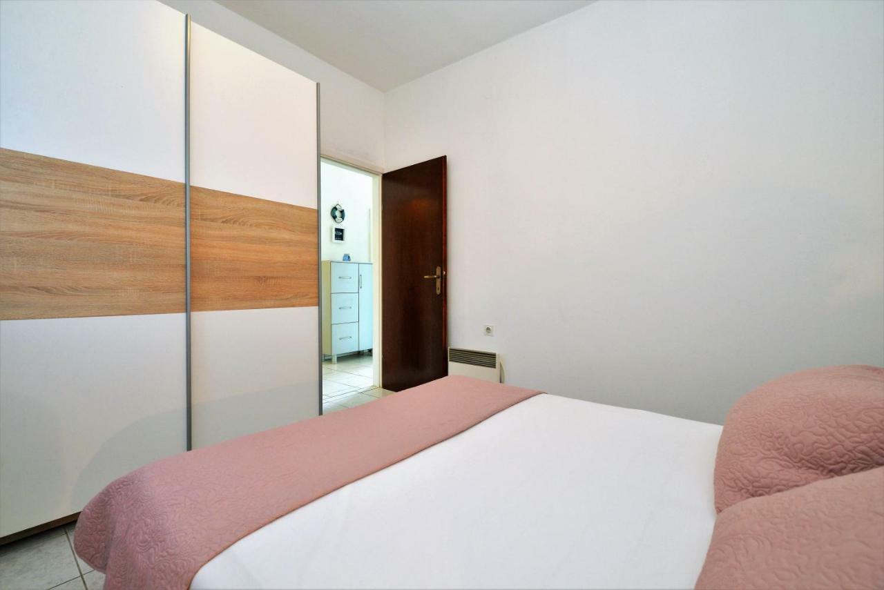 Apartment In Муртер Екстериор снимка